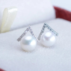 CZ Pave Setting Pearl V Alphabet Women Earrings S925