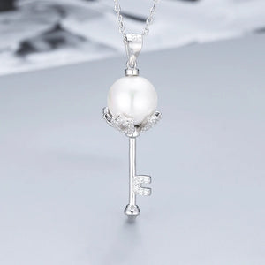 Key Style Sterling Silver Pearl Pendant Necklace