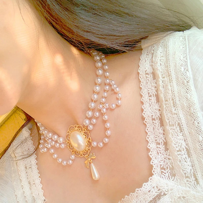 Vintage Style Pearl Choker Necklace Bowknot Pendant Jewelry