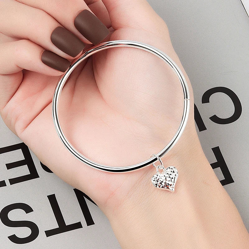 Vintage Style Round Bangle Bracelet for Women | Party Wedding Gift