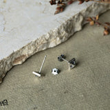 925 Silver Pyramid Rivet Poker Stud Earrings Street Punk Gothic Style