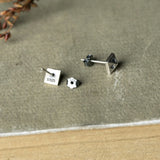 925 Silver Pyramid Rivet Poker Stud Earrings Street Punk Gothic Style