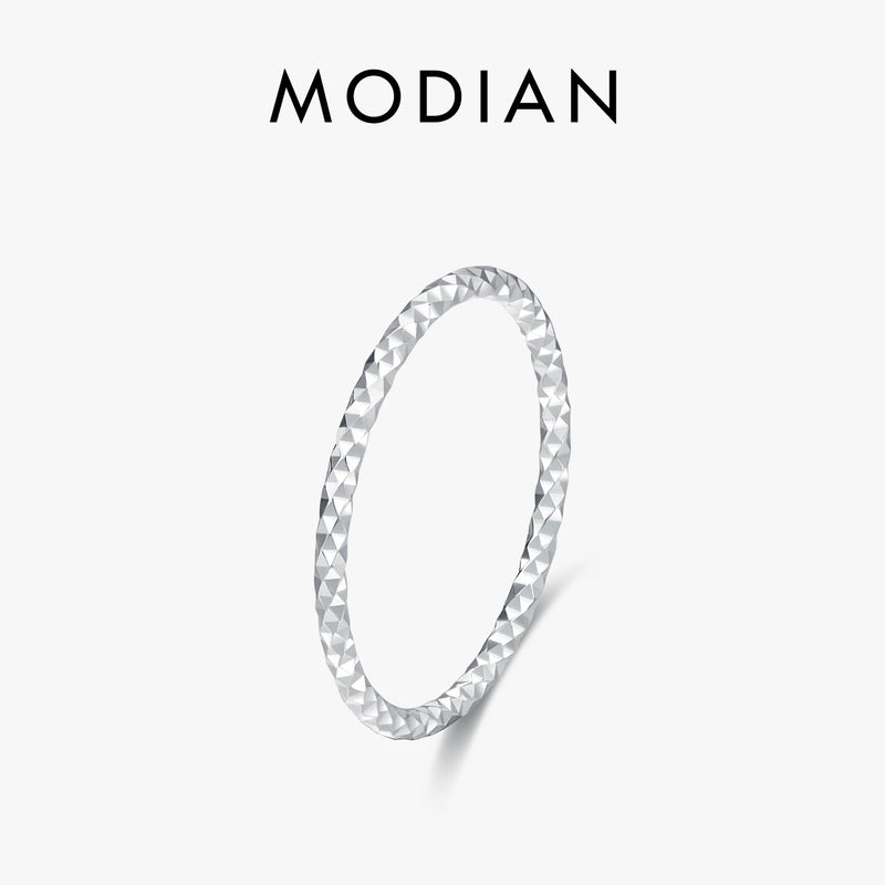 925 Silver Sparkling Wavy Stackable Charm Ring Platinum Plated
