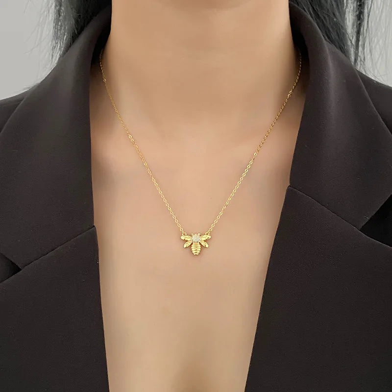925 Silver Zircon Bee Pendant Necklace Women's Jewelry Gift