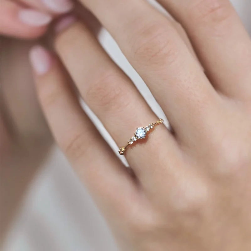 925 Sterling Silver Plating 14K Seven Zircons Slim Fine Ring