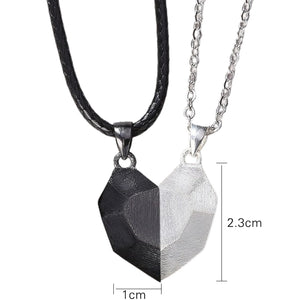 Split Love Heart Pendant Necklace Gift Set for Couples