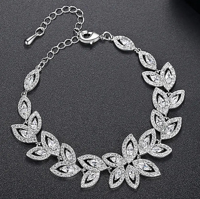Marquise Wedding Bracelets for Bridesmaids, Bridal Bracelet with Cubic Zirconia
