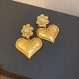 Medieval Pearl Flower Love Earrings Retro Light Small Earrings for Girls