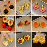 Medieval Pearl Flower Love Earrings Retro Light Small Earrings for Girls