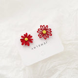 Sweet Daisy Flower Stud Earrings Asymmetry Brincos Jewelry