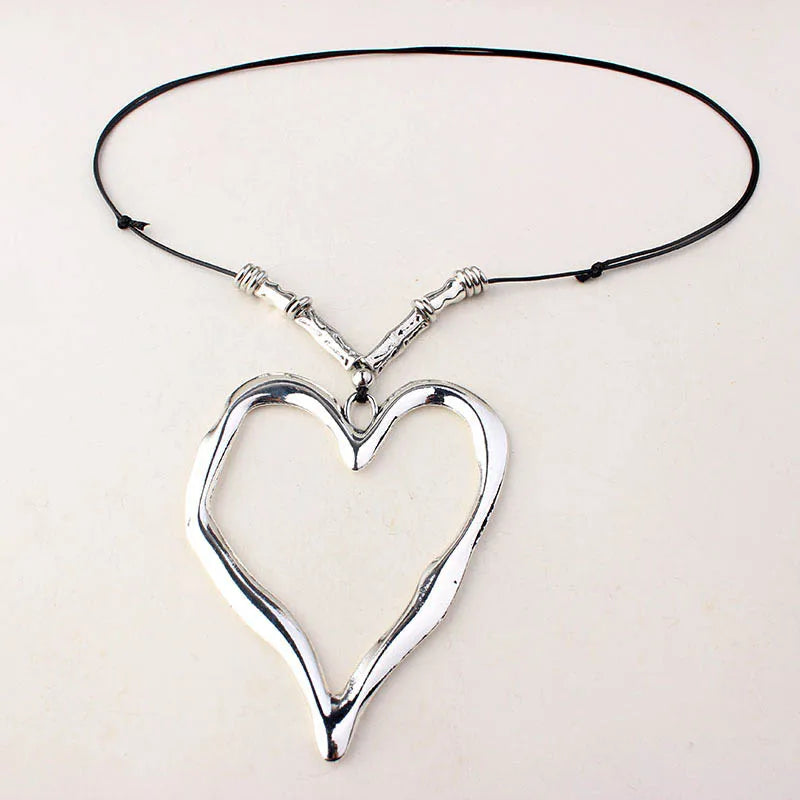 Heart Pendant Leather Rope Necklace Women Jewelry