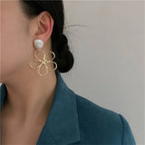 Metal Flower Pearl Earrings European American Style Stud Earrings