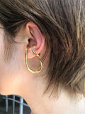 Metallic Geometric Curve Pendant Clip Earrings
