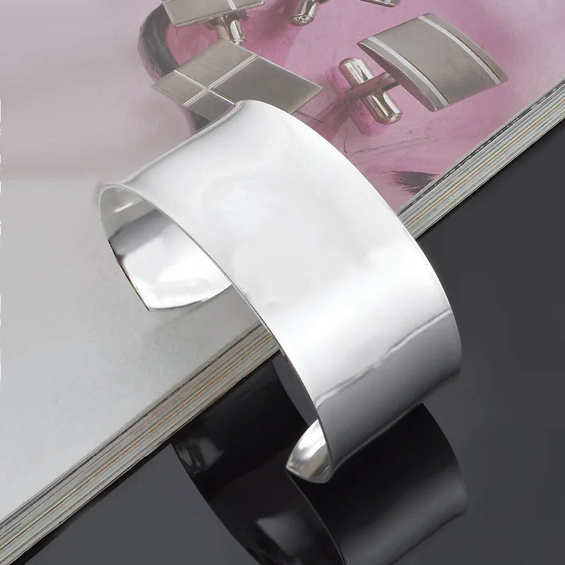 Mewanry Opening Width Bracelet for Women
