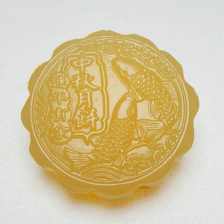 Delicious Mid-Autumn Moon Cakes Gift Box