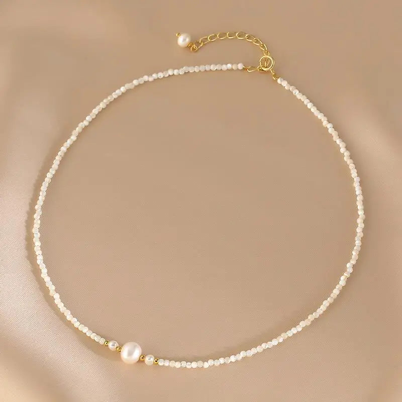 Minar Baroque Freshwater Pearl Beads Chain Choker Necklace with Shell Pendant