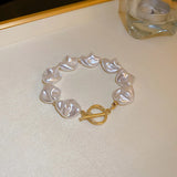 Exaggerated Baroque Faux Pearl Choker Necklace Golden Toggle Clasp Pendant