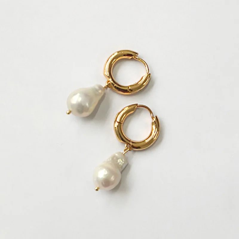 Minar Minimalist Contrast Rectangle Hoop Earrings for Women