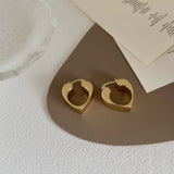 Minar Retro Metallic Hoop Earrings for Women Heart Pearl Beaded Earring