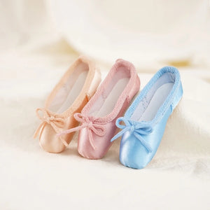 Ballet Shoes Keychain Pointe Shoes Keyrings Charm Gift Dance