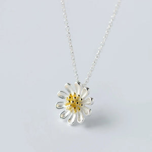 MloveAcc Sterling Silver Yellow Daisy Flower Pendant Necklace
