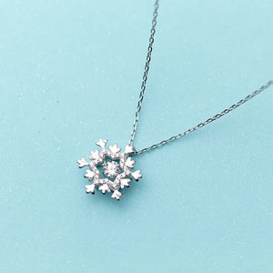 MloveAcc Clear Zircon Snowflake 925 Silver Necklace for Women Girl