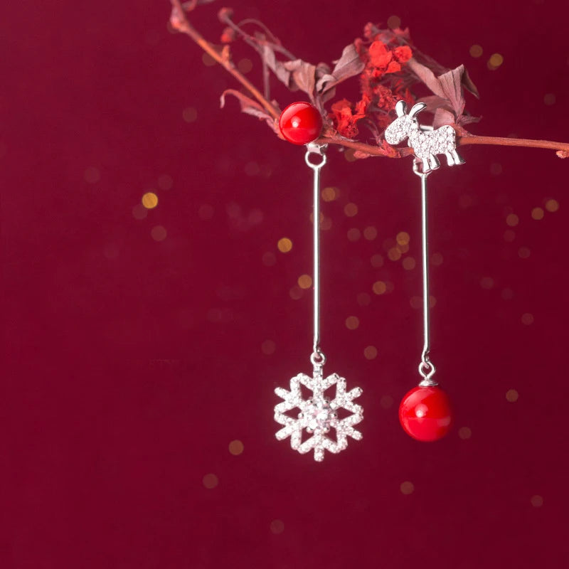 925 Silver Christmas Deer & Snowflake Drop Earrings