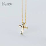 925 Sterling Silver Geometric Line Knot Pendant Necklace