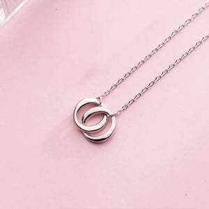 Geometric Round Interlock Silver Pendant Necklace for Women