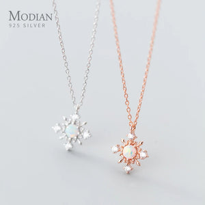 Luminous CZ Snowflake Silver Pendant Necklace for Women
