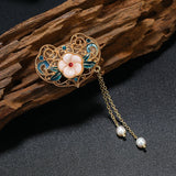 Muylinda Vintage Flower Brooch with Pearls Pendant