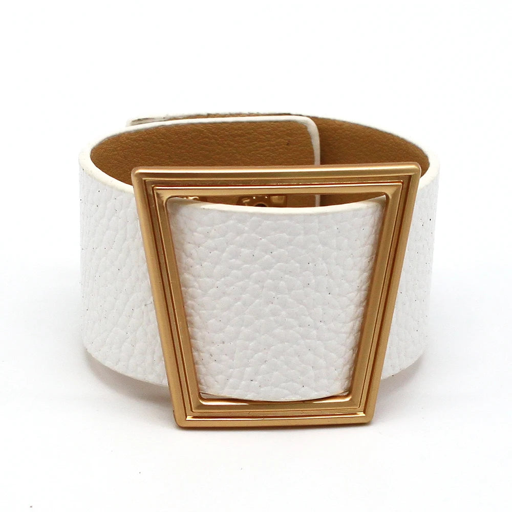 Women's Leather Bracelet 3 Colors Letter Decorative Clasp Bangles