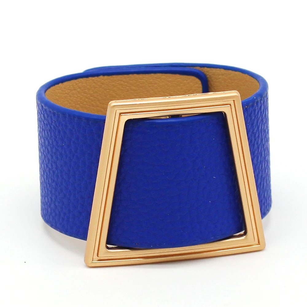 Women's Leather Bracelet 3 Colors Letter Decorative Clasp Bangles