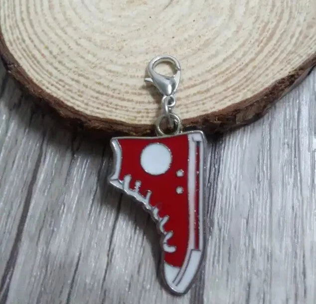 Red Enamel Sports Shoes Charms Pendants for Jewelry 50pcs
