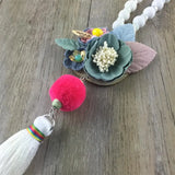 Flower Collar Necklace Chunky Metal Chain Wood Bead Pendant