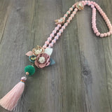 Flower Collar Necklace Chunky Metal Chain Wood Bead Pendant