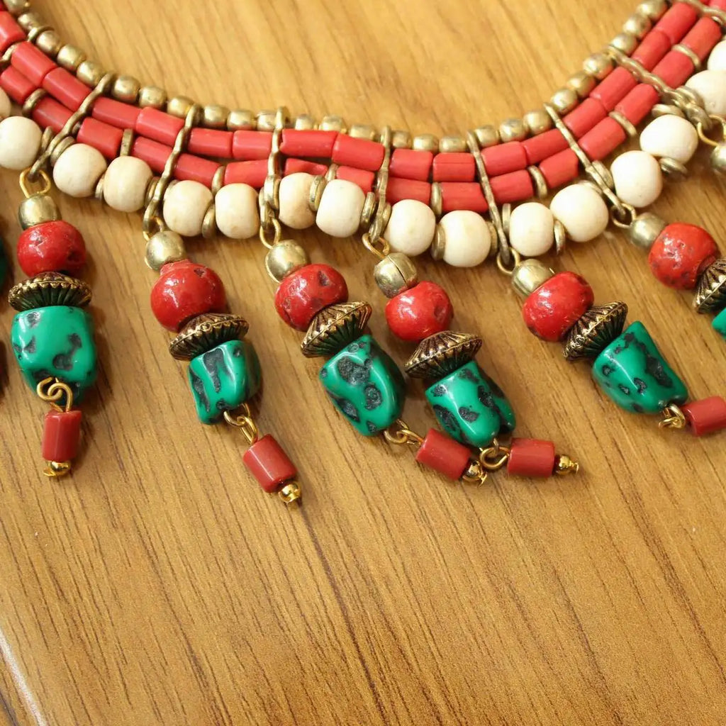 NK151 Nepal Brass Metal Coral Turquoises Charm Necklace