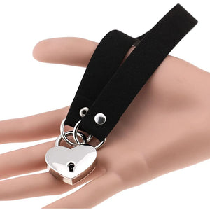 Punk Velvet Love Lock Collar Necklace