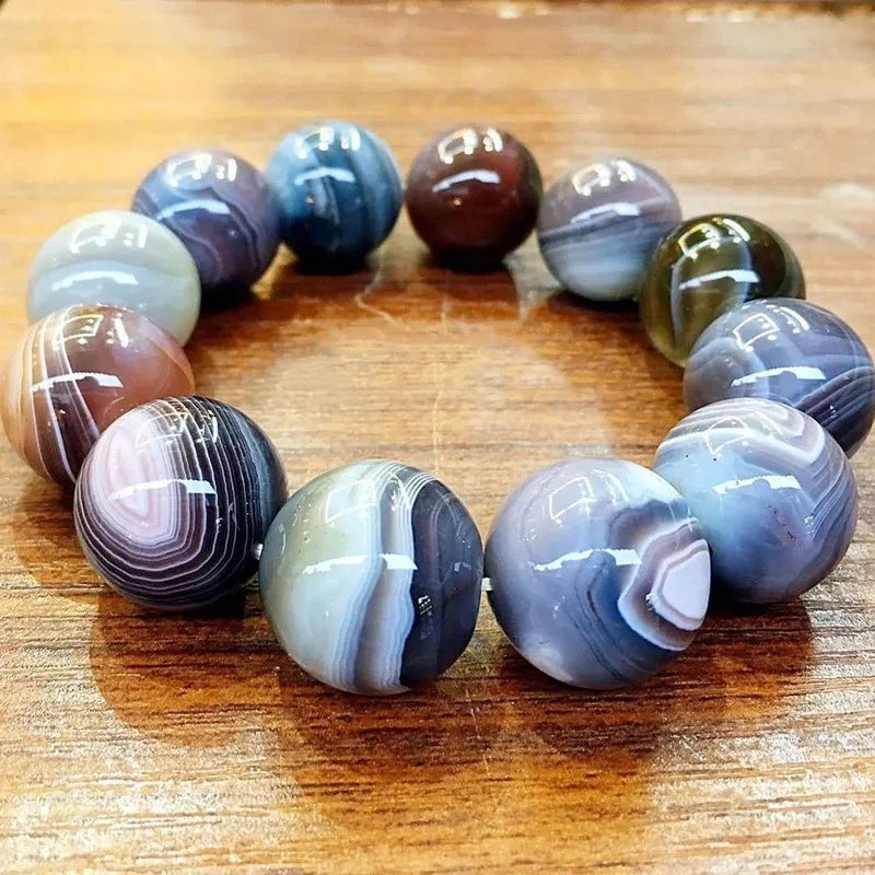 Nanjing Yuhuashi Agate Chalcedony Bracelet for Men and Women