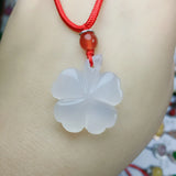 Natural Agate Clover Pendant Necklace Hand-carved Lucky Amulet Sweater Chain