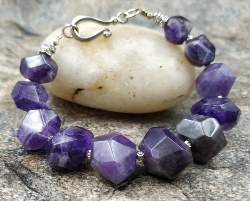 Natural Amethysts Stone Beads Bracelet