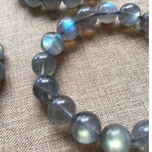 Natural Ash Moonlight Stone Pull Feldspar Hand String Woman Crystal Ornaments