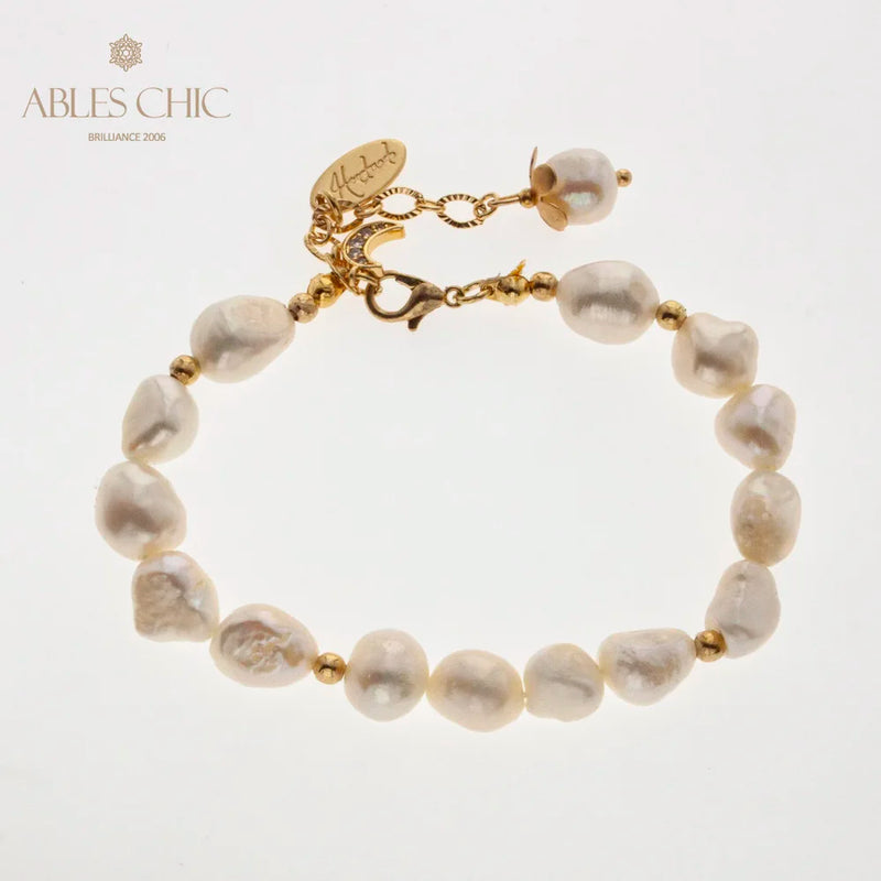 Baroque Pearl Bracelet with Zircon Moon Charms