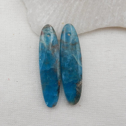 Apatite Crystal Gemstone Earring 32x9x6mm