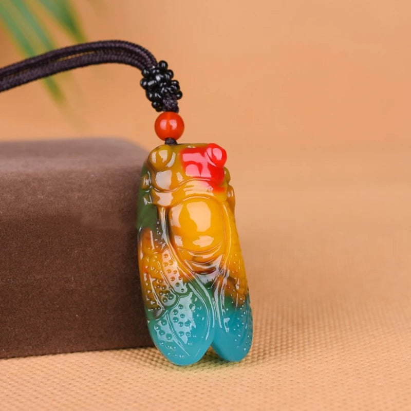 Chinese Hand-carved Cicada Jade Pendant Boutique Jewelry for Men and Women