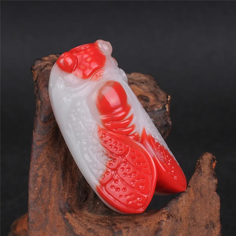 Chinese Hand-carved Cicada Jade Pendant Boutique Jewelry for Men and Women