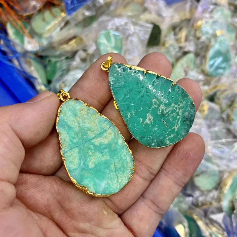 Natural Chrysoprase Stone Pendant Necklace for Woman Gift