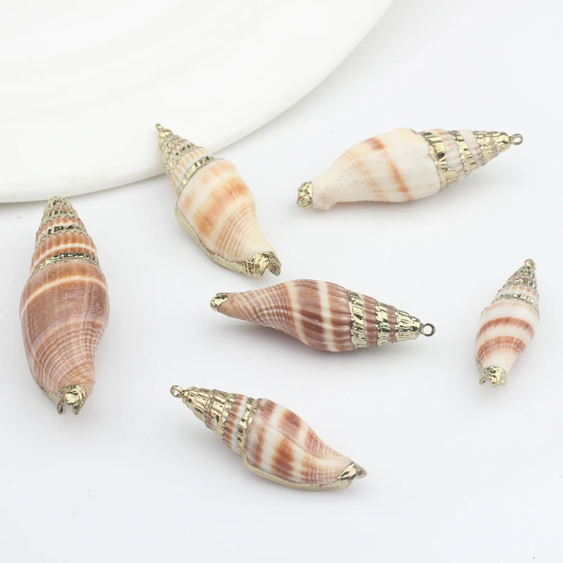 10pcs Natural Cowrie Shells Conch Charms Loose Beads for DIY Bohemia Jewelry