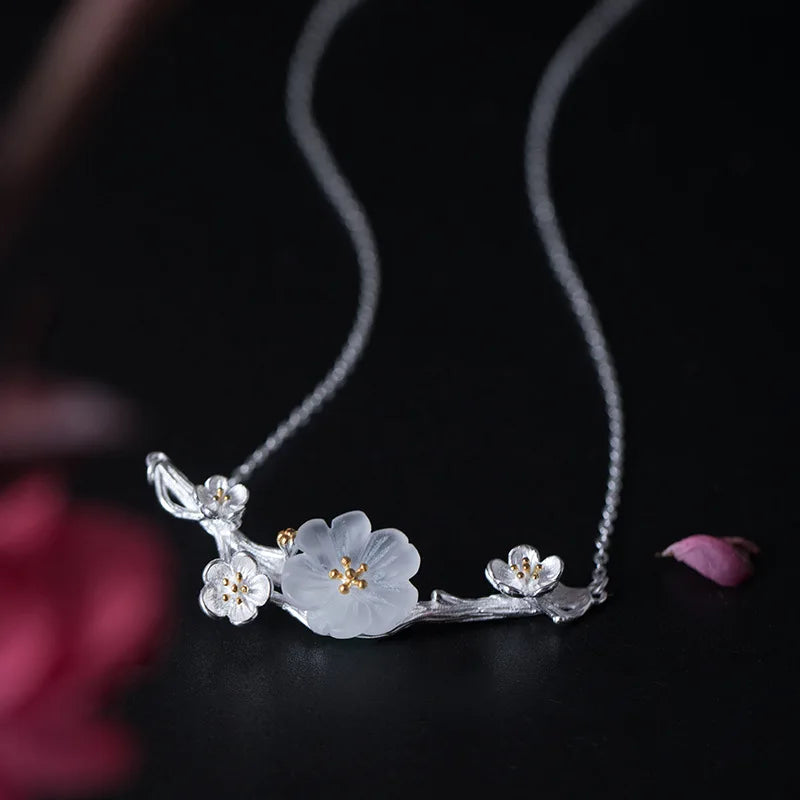 Natrl Crystal Plum Bossom Necklce 925 Sterling Silver Flower Clavicle Necklace