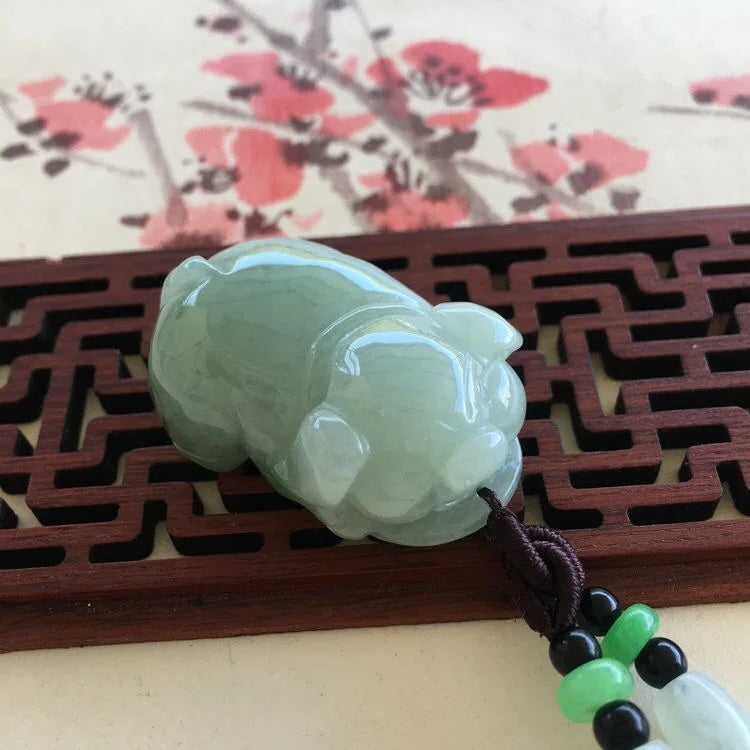 Emerald Jade Pig Pendant Necklace Hand-Carved Luck Amulet
